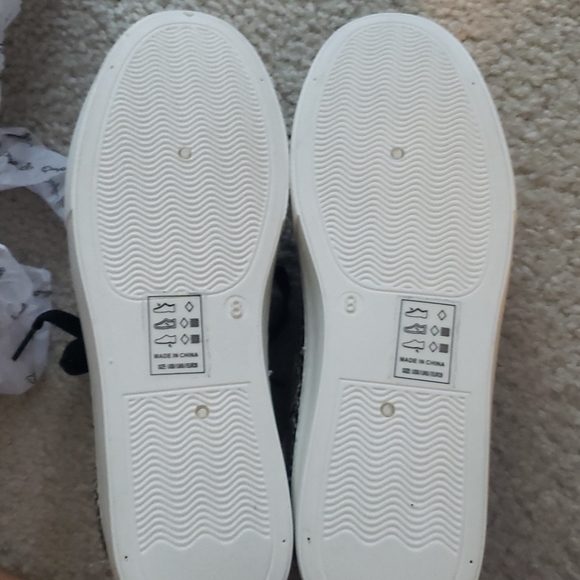 NWT Snakeskin platform Qupid SZ 8 Sneakers - Picture 3 of 6